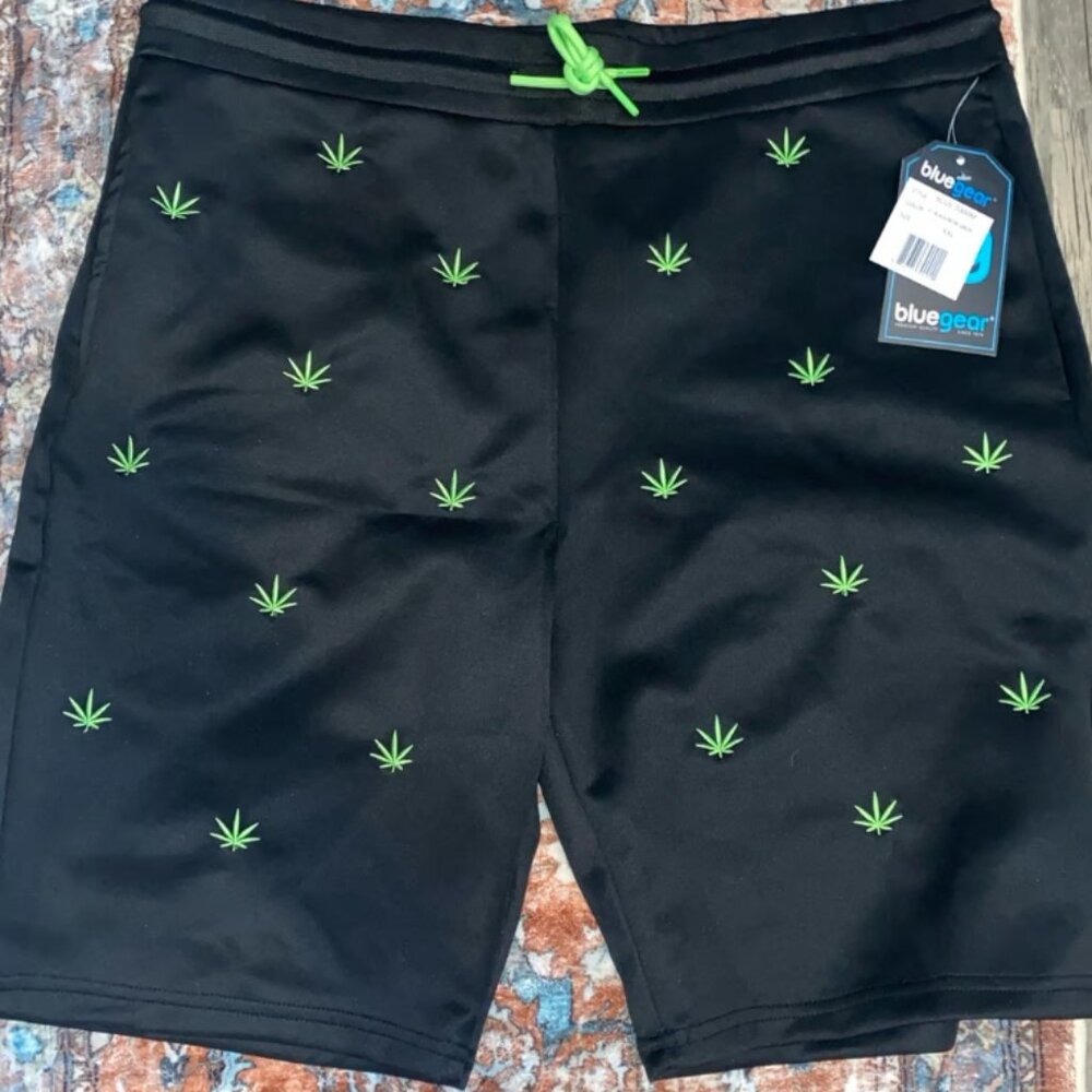 Size men's XXL Blue Gear Black and Neon green leaf knit shorts